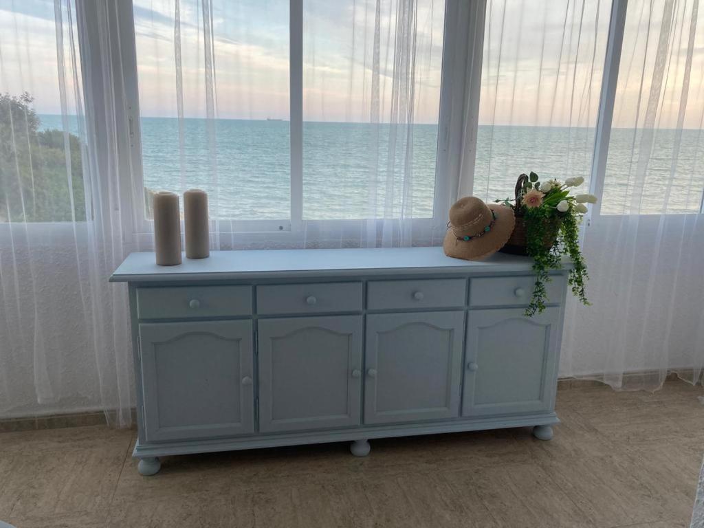 Apartament Martinenca 1ª Linea De Mar Sant Carlos de la Ràpita Zewnętrze zdjęcie